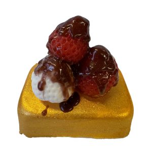 'Strawberry Delight' 2-n-1 bath bomb & soap topper